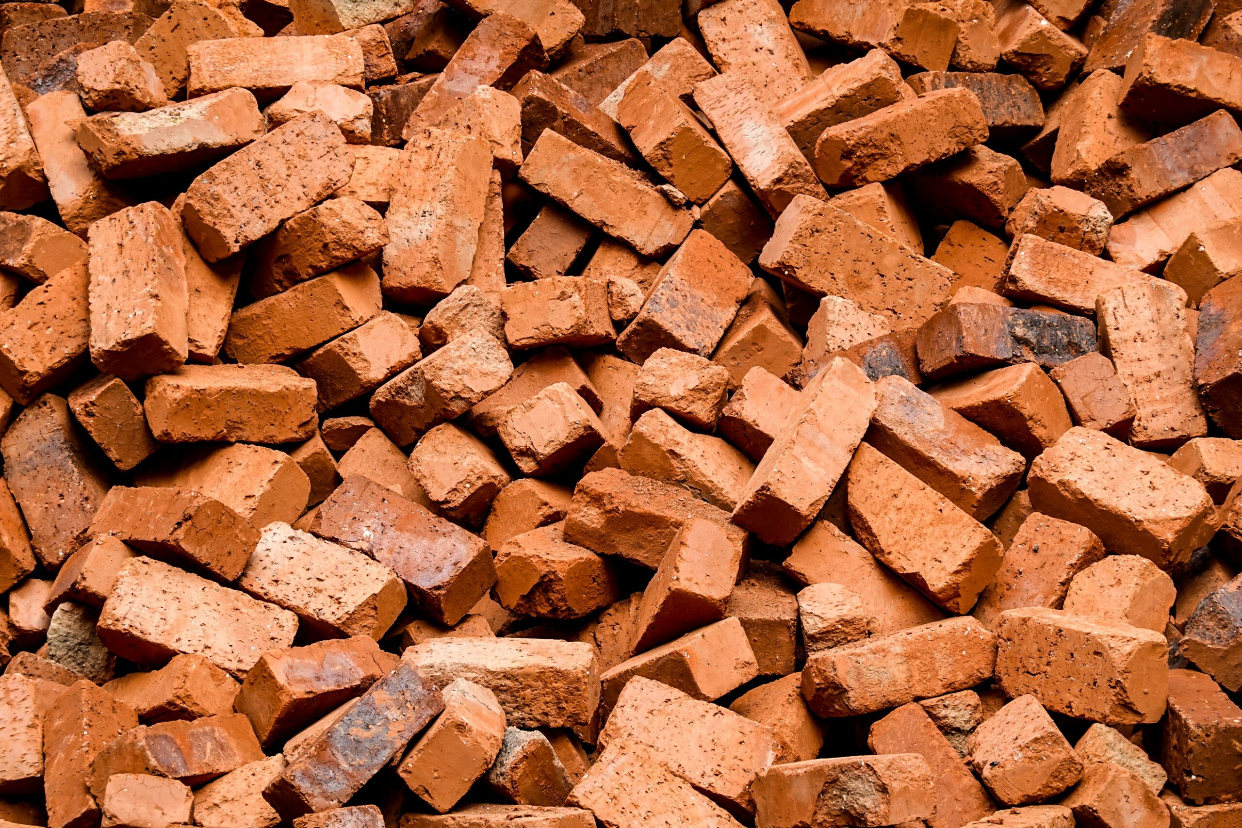 waste bricks that can be taken for brick recycling and resued